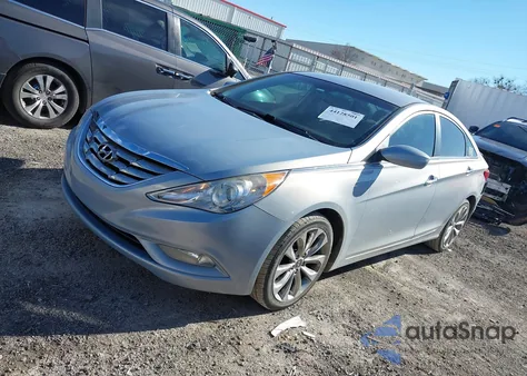 2013 Hyundai Sonata Se z USA, uszkodzony, nr VIN 5NPEC4AC7DH715167